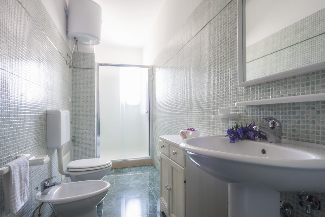Attico Saker Apartman Racale Kültér fotó